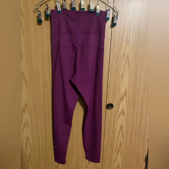 Nike Dri-FIT Maternity Leggings Magenta/Purple High-Waisted - Size S - Picture 2 of 5
